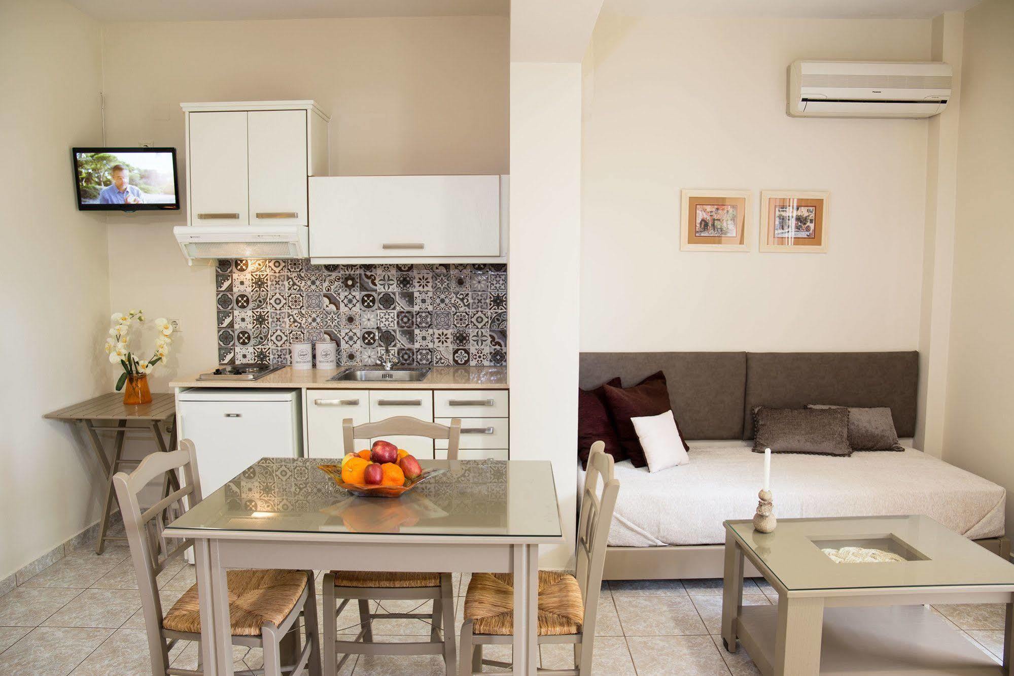 Dina Apartments Razata Luaran gambar
