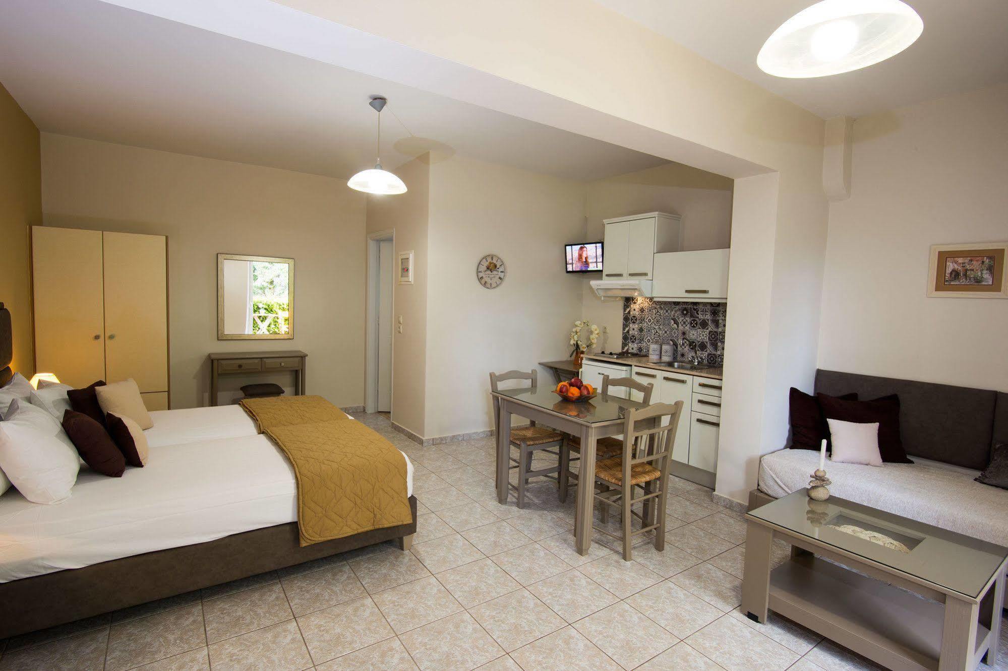 Dina Apartments Razata Luaran gambar