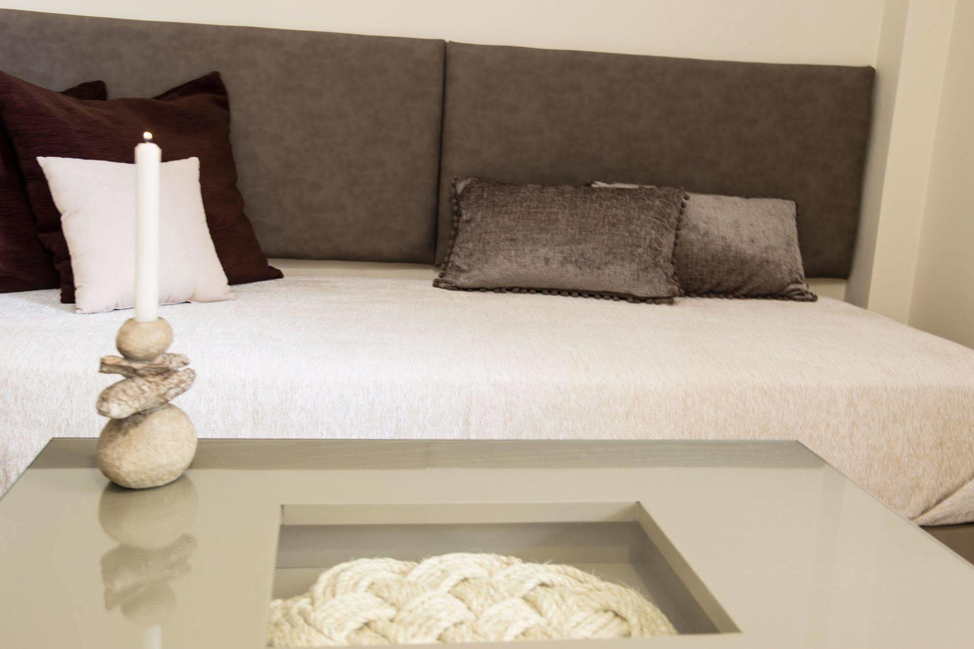 Dina Apartments Razata Luaran gambar